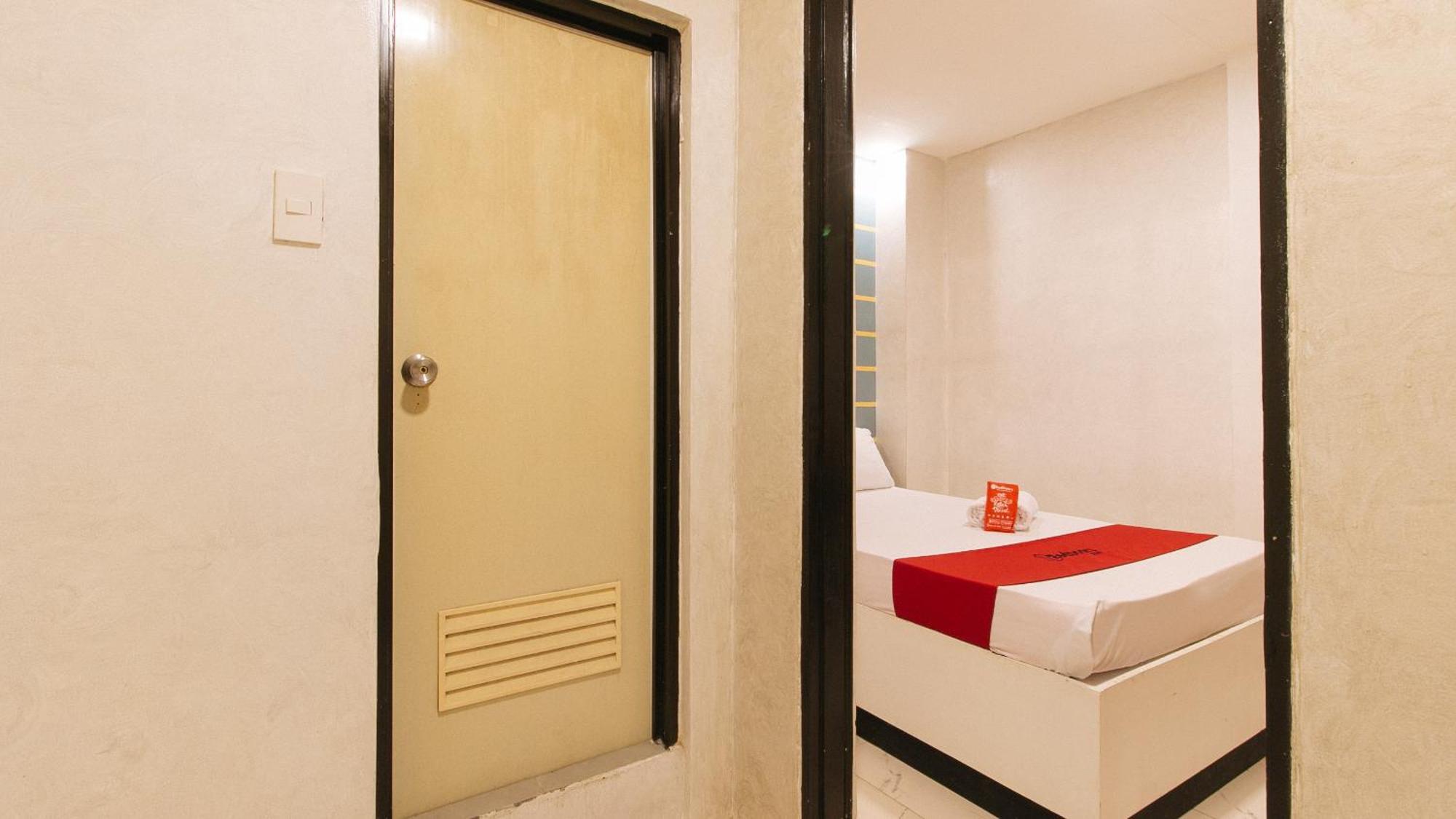 Hotel Reddoorz @ Piy Margal Sampaloc Manila Exterior foto